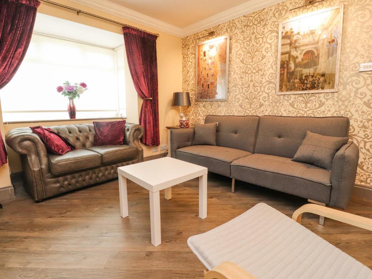 23 Wolsey Close Thornton  Esterno foto